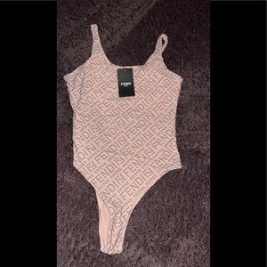Skims fendi bodysuit xl